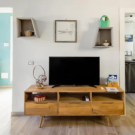 Hébergement de vacances La Posta Di Cadimare - Chill In The Mezzanine Bedroom At A Former Post Office *