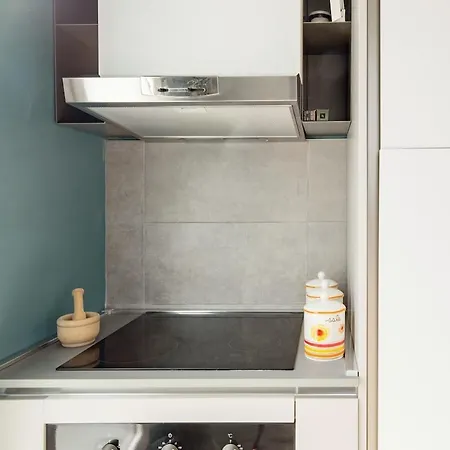 La Posta Di Cadimare - Chill In The Mezzanine Bedroom At A Former Post Office *