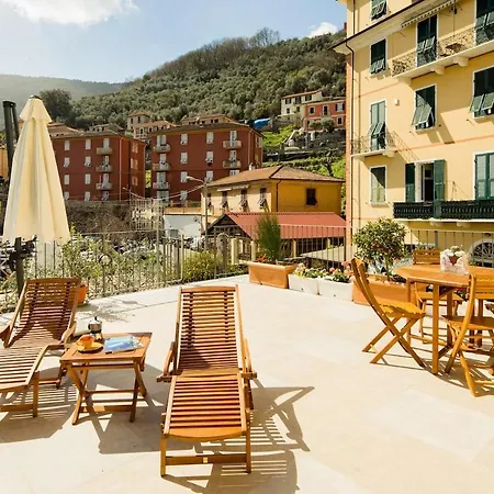 La Posta Di Cadimare - Chill In The Mezzanine Bedroom At A Former Post Office Semesterbostad *