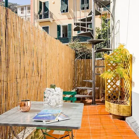 La Posta Di Cadimare - Chill In The Mezzanine Bedroom At A Former Post Office Semesterbostad *